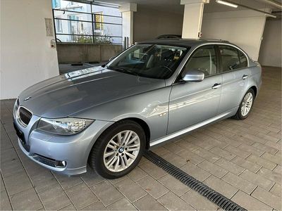 BMW 325