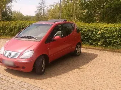 Brugt Mercedes A190 125 HK (91 kW) 2002 Rød Hatchback