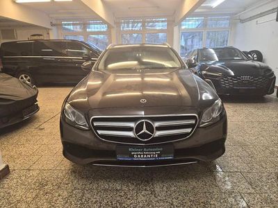 Citrinbraun metalliclack Gebraucht 2017 Mercedes E200 Kombi | 18.999 € (Guter Preis)