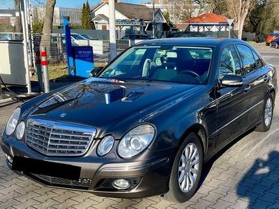 Mercedes E280