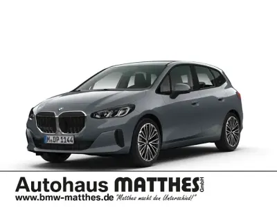 Gebraucht BMW 220 Active Tourer M Sport 156 PS (114 kW) 2022 Grau Van / Kleinbus