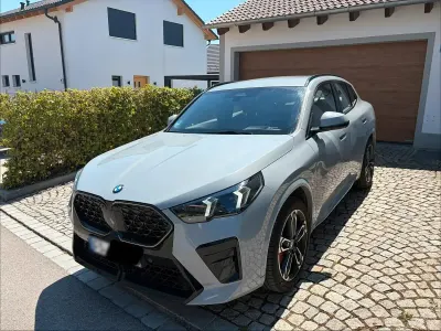 Gebraucht BMW X2 M Sport 156 PS (114 kW) 2025 Grau SUV