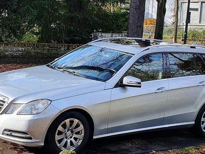 Mercedes E200