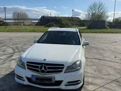 Gebraucht Mercedes C220 170 PS (125 kW) 2011 Weiß Kombi