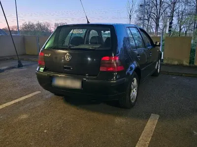 Gebraucht VW Golf IV 75 PS (55 kW) 2002 Schwarz Limousine