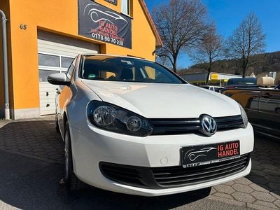 Gebraucht VW Golf VI Trendline 80 PS (58 kW) 2009 Weiß Kleinwagen
