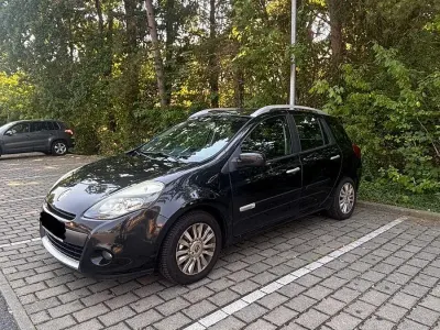 Gebraucht Renault Clio GrandTour Dynamique 75 PS (55 kW) 2010 Schwarz Kombi