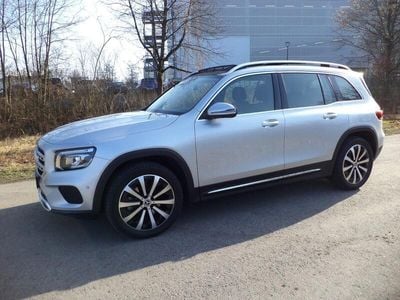 Mercedes GLB200