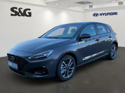 Neu Hyundai i30 Advantage 140 PS (102 kW) 2026 Ecotronic grey / mic (grau) Limousine