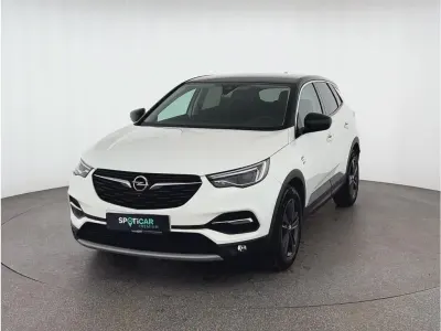 Gebraucht Opel Grandland X 131 PS (96 kW) 2019 Weiß SUV