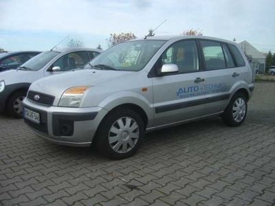 Usata Ford Fusion Trend 68 CV (50 kW) 2006 Argento Berlina