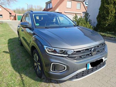 Gebraucht VW T-Roc Move 150 PS (110 kW) 2024 SUV