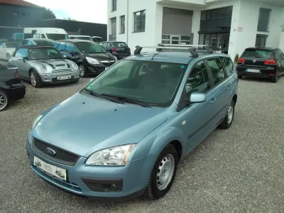 Gebraucht Ford Focus Fun X 101 PS (74 kW) 2006 Blau Limousine
