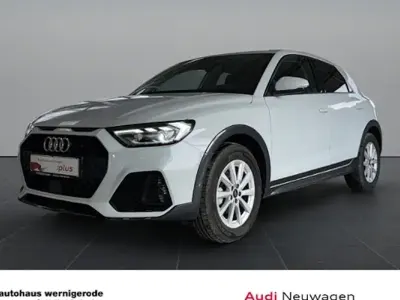 Gebraucht Audi A1 S-Line 116 PS (85 kW) 2025 Weiß SUV