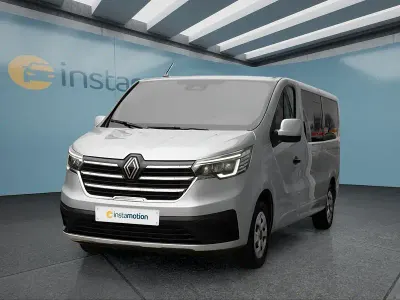 Gebraucht Renault Trafic 150 PS (110 kW) 2025 Grau Van / Kleinbus
