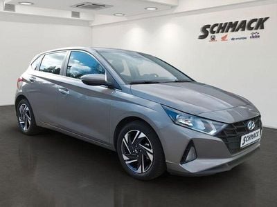 Gebraucht Hyundai i20 Trend 84 PS (61 kW) 2021 Grau Limousine