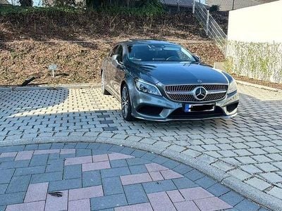 Gebraucht Mercedes CLS500 408 PS (300 kW) 2017 Grau Coupé