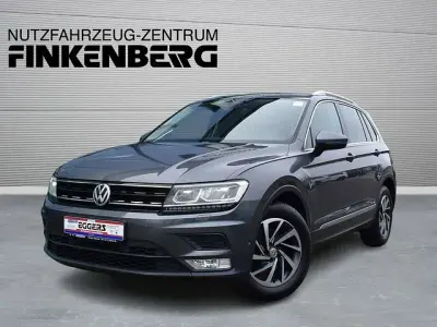 Gebraucht VW Tiguan Sound 150 PS (110 kW) 2017 Grau SUV