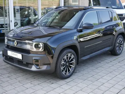 Neu Renault 4 E-Tech Iconic 77 kW (106 PS) 2026 Blackpearlschwarz SUV