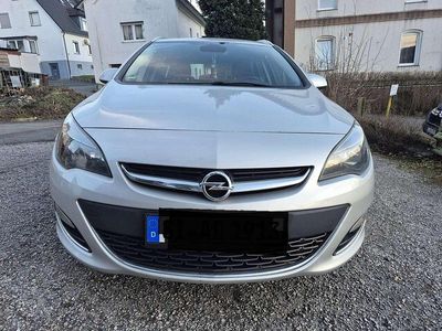Gebraucht Opel Astra 136 PS (100 kW) 2014 Grau Kombi