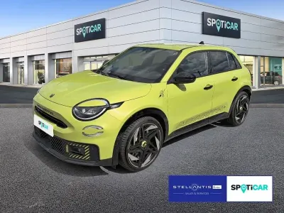 Gebraucht Abarth 600e Scorpionissima 174 kW (237 PS) 2026 Grün SUV