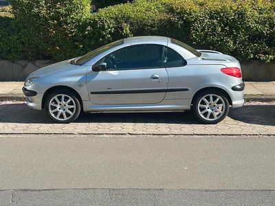 Silber Gebraucht 2002 Peugeot 206 CC Cabrio | 1.400 € (Fairer Preis)