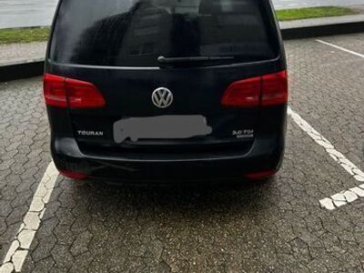 gebraucht VW Touran 2.0 TDI ( 5 SITZER )