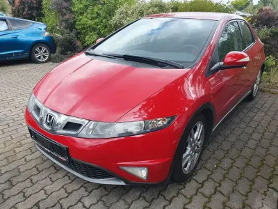 Gebraucht Honda Civic Sport 140 PS (102 kW) 2009 Milano red Limousine