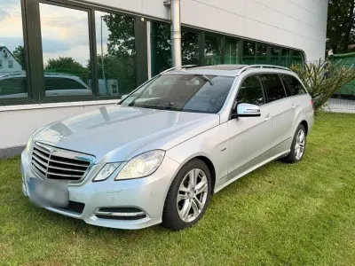 Gebraucht Mercedes E350 Avantgarde 265 PS (194 kW) 2012 Silber Kombi