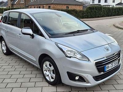 Usata Peugeot 5008 120 CV (88 kW) 2015 Grigio Monovolume