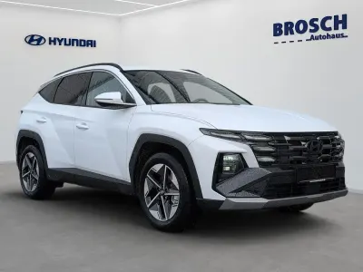 Gebraucht Hyundai Tucson Trend 150 PS (110 kW) 2017 Atlas white SUV
