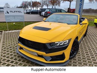 Gebraucht Ford Mustang 305 PS (224 kW) 2016 Gelb Cabrio