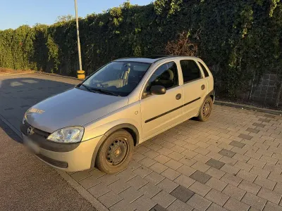 Gebraucht Opel Corsa 75 PS (55 kW) 2001 Silber Kleinwagen