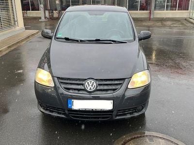 Grau Gebraucht 2007 VW Fox Kleinwagen | 990 € (Guter Preis)