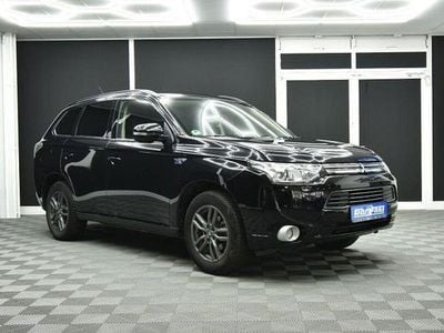 Gebraucht Mitsubishi Outlander P-HEV 177 PS (130 kW) 2014 Schwarz SUV