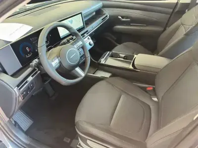 Neu Hyundai Tucson Comfort 150 PS (110 kW) 2026 Grau SUV