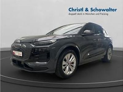 Gebraucht Audi Q6 e-tron 225 kW (306 PS) 2025 Grau (magnetgrau) SUV