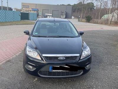Gebraucht Ford Focus 101 PS (74 kW) 2009 Schwarz Limousine