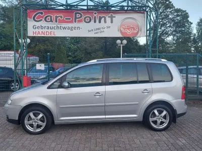 Używany VW Touran Highline 136 KM (100 kW) 2003 Srebrny Minivan