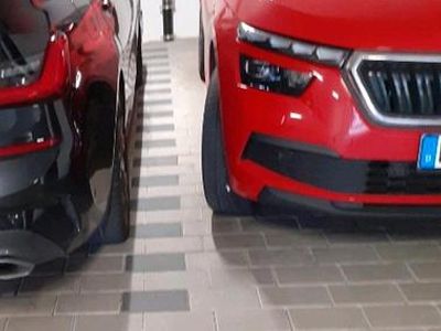 Rot Gebraucht 2021 Skoda Kamiq SUV | 18.999 € (Guter Preis)