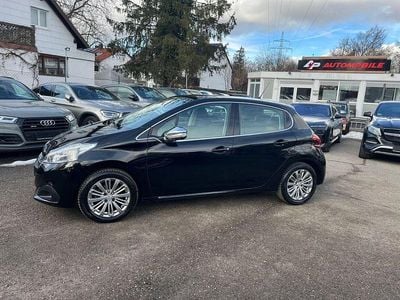 Gebraucht Peugeot 208 Access 110 PS (80 kW) 2019 Schwarz Kleinwagen