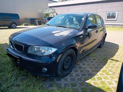 Second-hand BMW 120 163 CP (119 kW) 2005 Negru Hatchback
