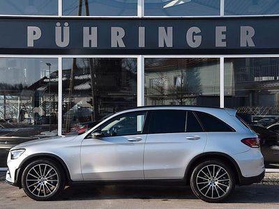 Silber Gebraucht 2019 Mercedes GLC300 AMG line SUV | 34.900 € (Fairer Preis)