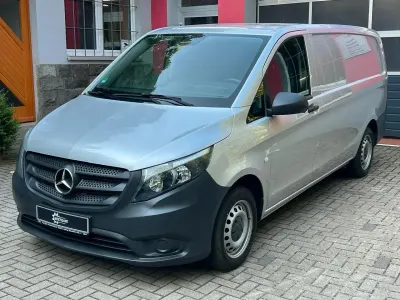 Gebraucht Mercedes Vito 102 PS (75 kW) 2021 Silber Van