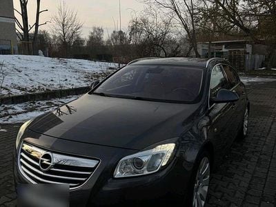 Gebraucht Opel Insignia 163 PS (119 kW) 2010 Grau Kombi