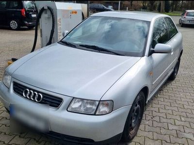 gebraucht Audi A3 1.8 Auto Attraction Attraction