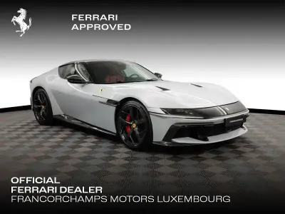 Second-hand Ferrari 12 Cilindri 829 CP (609 kW) 2025 Gri