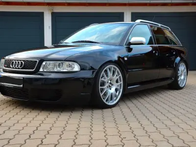 Gebraucht Audi RS4 Sport 381 PS (280 kW) 2001 Schwarz Kombi