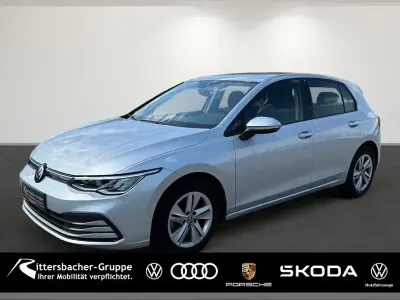 Brugt VW Golf VIII Life 131 HK (96 kW) 2023 Sølv Sedan