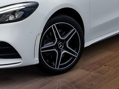 Gebraucht Mercedes B250e 218 PS (160 kW) 2020 Van / Kleinbus